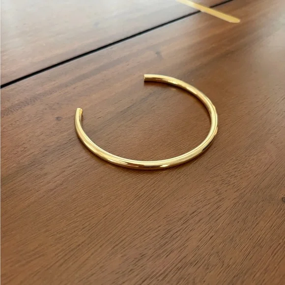 Jennifer Fisher Samira Chocker in 10K Yellow Gold Plated - Picture 2 of 9